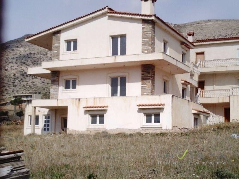 (For Sale) Residential Detached house || East Attica/Anavyssos - 300 Sq.m, 6 Bedrooms, 290.000€ 