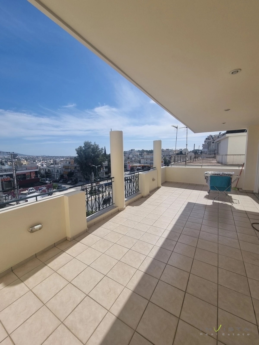 (For Sale) Residential Maisonette || Athens South/Alimos - 240 Sq.m, 5 Bedrooms, 670.000€ 
