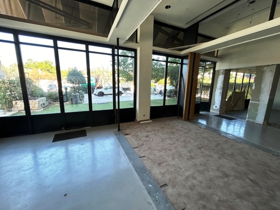 (For Rent) Commercial Retail Shop || Athens South/Glyfada - 335 Sq.m, 7.500€ 