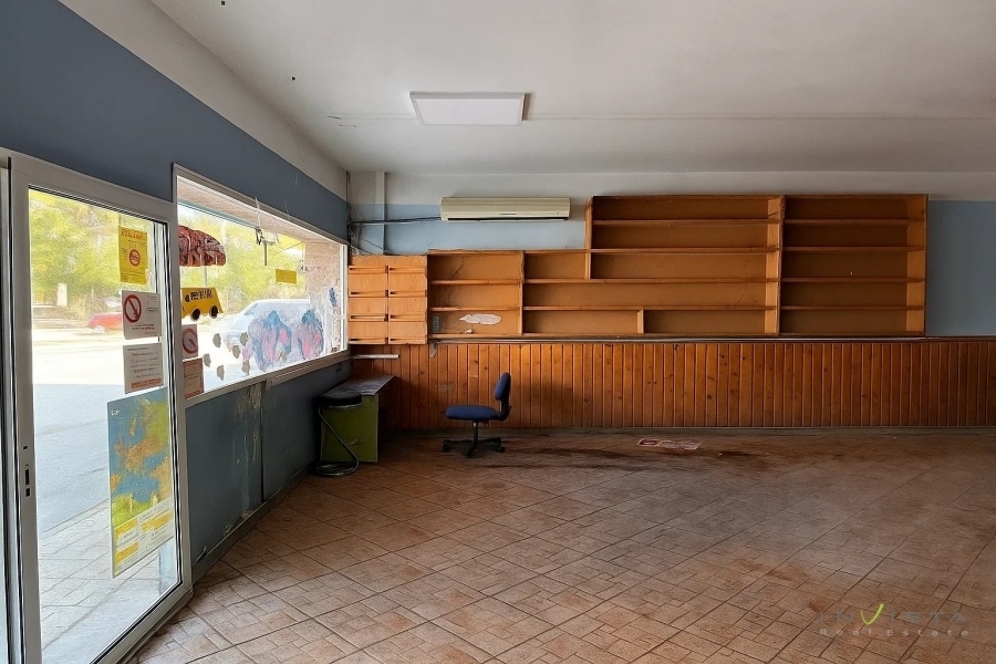 (For Rent) Commercial Retail Shop || East Attica/Voula - 75 Sq.m, 1.400€ 