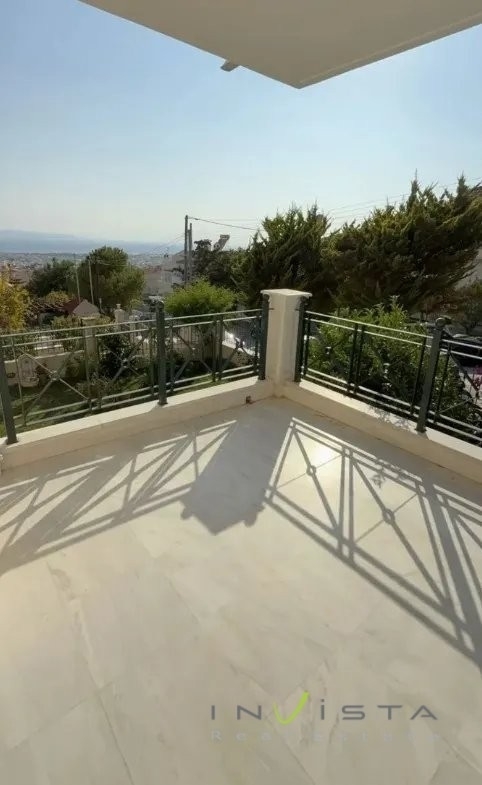 (For Rent) Residential Floor Apartment || Athens South/Glyfada - 135 Sq.m, 3 Bedrooms, 1.800€ 