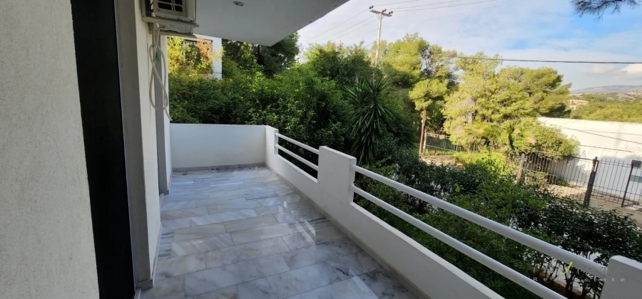 (For Sale) Residential Apartment || East Attica/Vari-Varkiza - 60 Sq.m, 2 Bedrooms, 270.000€ 