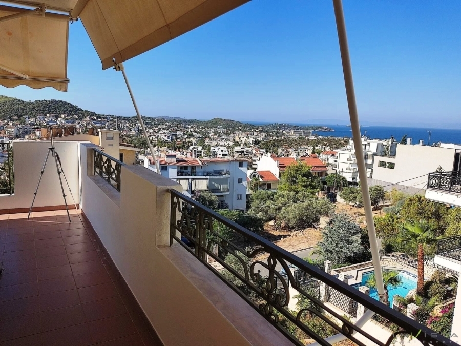 (For Sale) Residential Floor Apartment || Athens South/Glyfada - 89 Sq.m, 3 Bedrooms, 295.000€ 