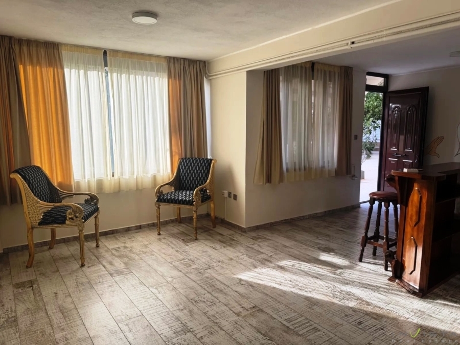 (Προς Ενοικίαση) Επαγγελματικός Χώρος Γραφείο || Αθήνα Κέντρο/Ηλιούπολη - 94 τ.μ, 700€ 