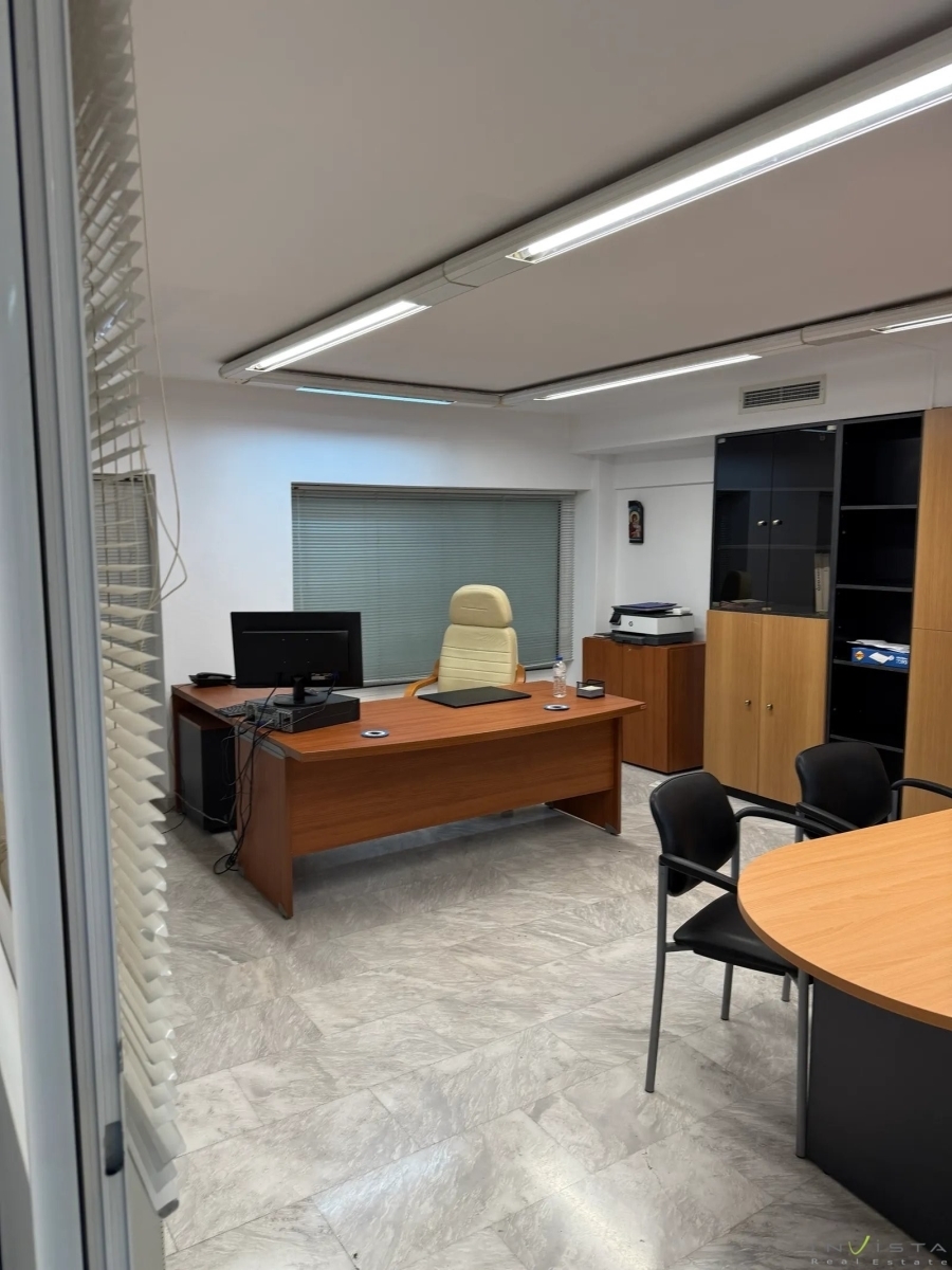 (For Rent) Commercial Office || Athens South/Elliniko - 125 Sq.m, 1.700€ 