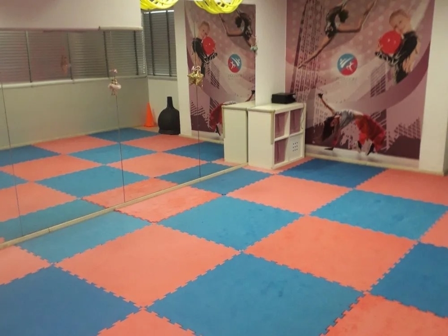 (For Rent) Commercial Retail Shop || Athens South/Nea Smyrni - 220 Sq.m, 2.900€ 