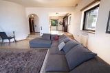 slide1 thumbnail