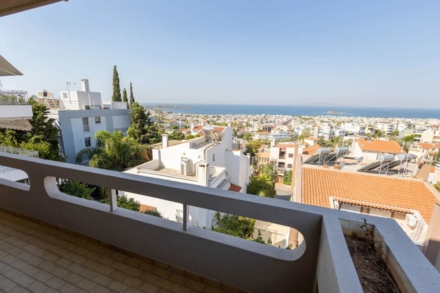 (For Sale) Residential Detached house || East Attica/Voula - 351 Sq.m, 5 Bedrooms, 1.250.000€ 