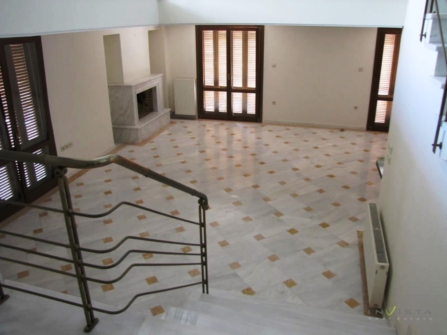 (For Rent) Residential Maisonette || Athens Center/Ilioupoli - 120 Sq.m, 3 Bedrooms, 1.300€ 