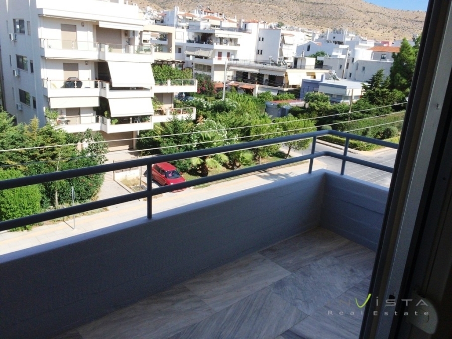 (For Sale) Residential Apartment || Athens South/Glyfada - 80 Sq.m, 2 Bedrooms, 280.000€ 