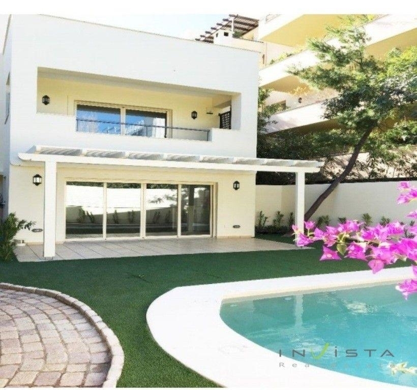 (For Rent) Residential Detached house || Athens South/Glyfada - 460 Sq.m, 6 Bedrooms, 9.700€ 