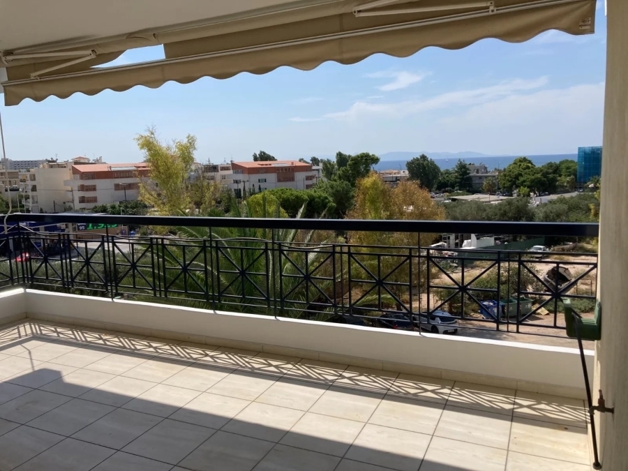 (For Rent) Residential Apartment || East Attica/Voula - 150 Sq.m, 3 Bedrooms, 1.800€ 