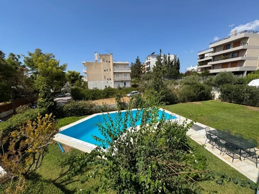 (For Rent) Residential Floor Apartment || East Attica/Voula - 160 Sq.m, 3 Bedrooms, 2.800€ 