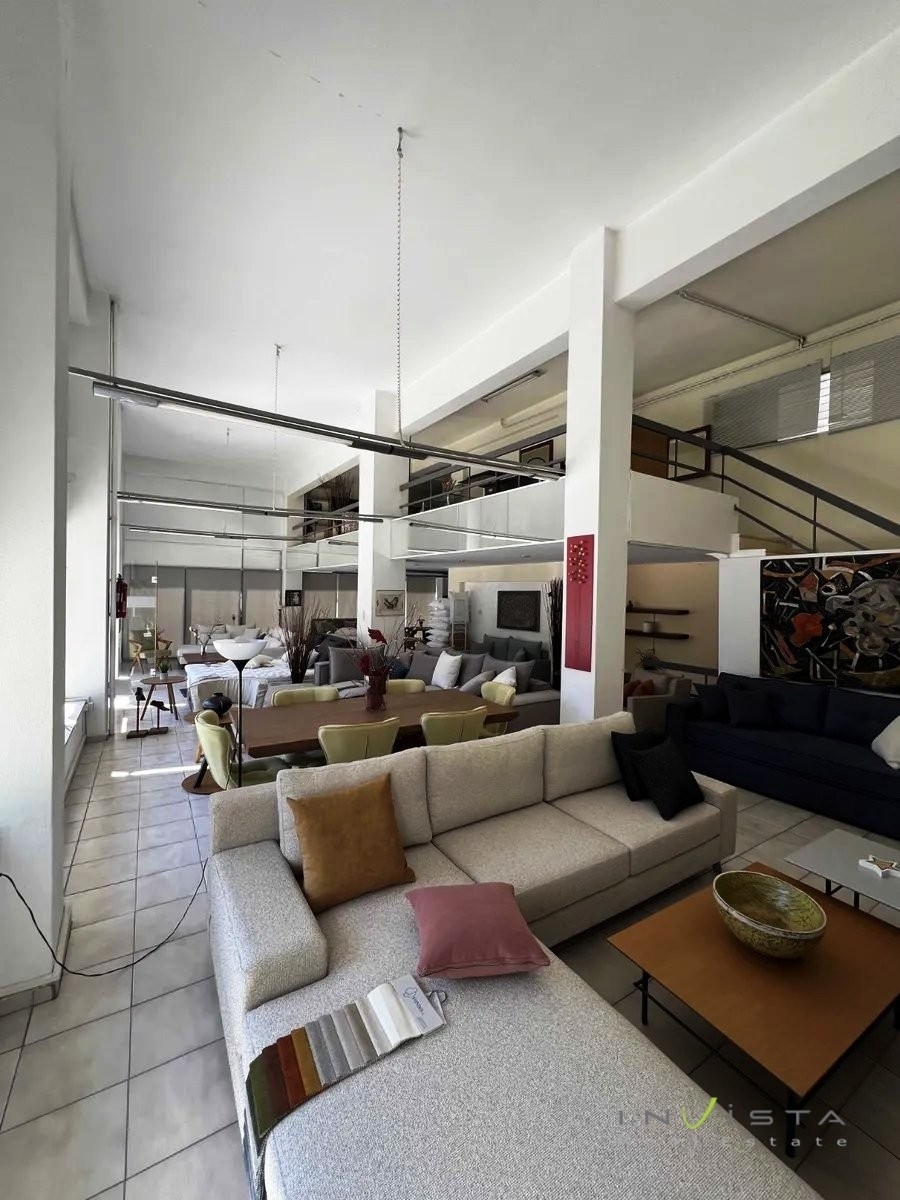 (For Rent) Commercial Retail Shop || Athens South/Nea Smyrni - 320 Sq.m, 2.900€ 