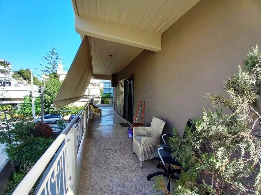 (For Rent) Residential Floor Apartment || Athens South/Alimos - 120 Sq.m, 3 Bedrooms, 1.300€ 