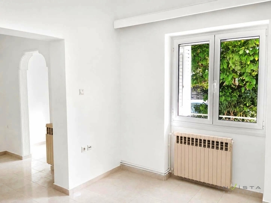 (For Rent) Commercial Office || Athens South/Agios Dimitrios - 70 Sq.m, 750€ 