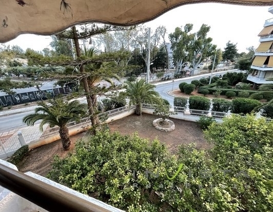 (For Rent) Residential Apartment || East Attica/Voula - 130 Sq.m, 3 Bedrooms, 1.600€ 