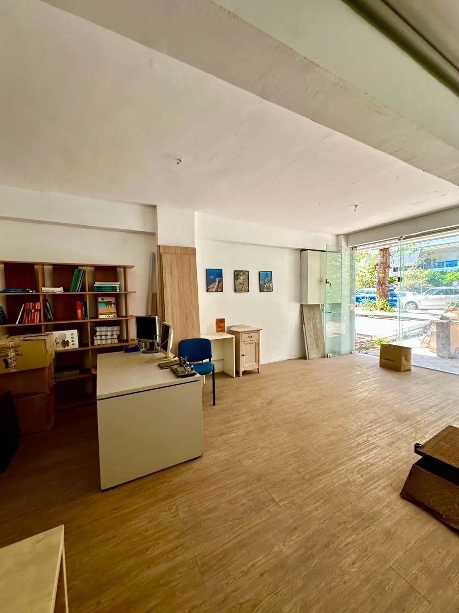 (For Sale) Commercial Retail Shop || Athens South/Nea Smyrni - 70 Sq.m, 170.000€ 