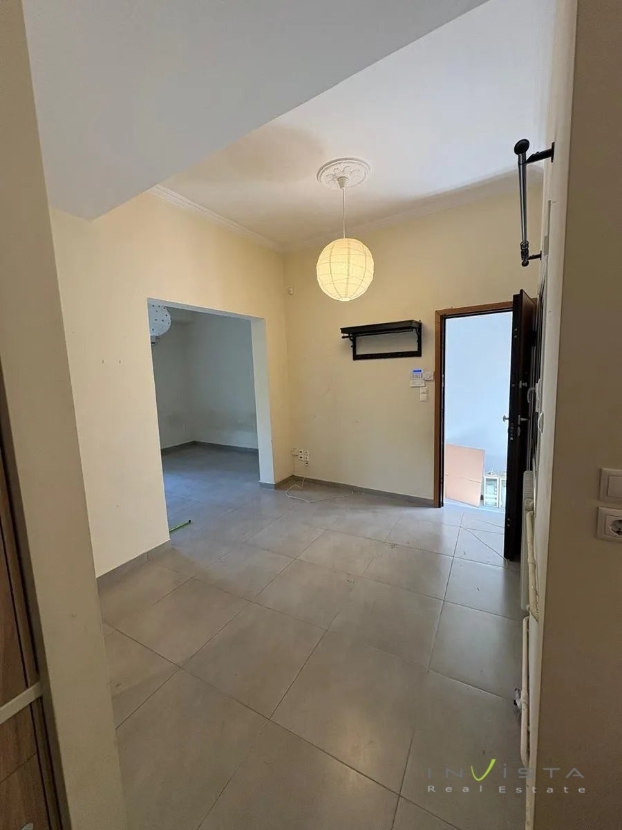 (For Rent) Residential Maisonette || Athens Center/Ilioupoli - 94 Sq.m, 3 Bedrooms, 900€ 