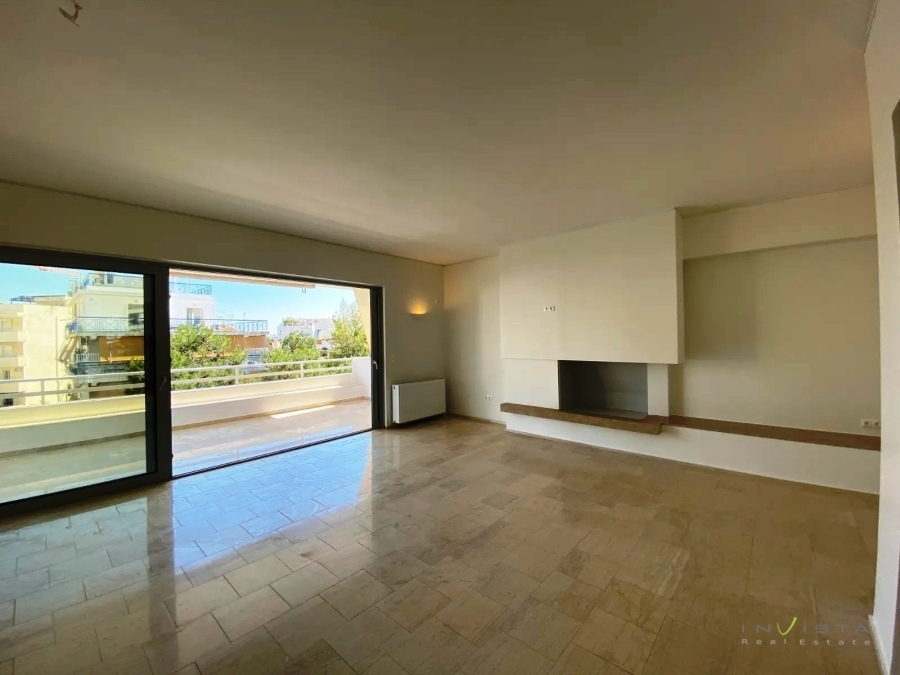 (For Rent) Residential Floor Apartment || East Attica/Voula - 140 Sq.m, 2 Bedrooms, 2.800€ 